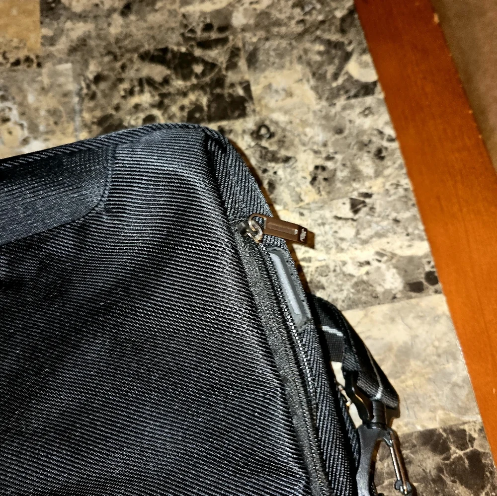 Unisex Laptop Shoulder Bag